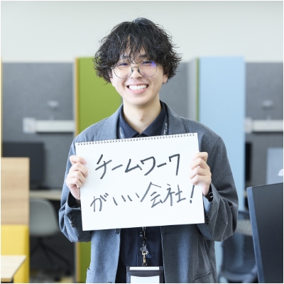 ソリューションビジネス事業部 開発部 A.K