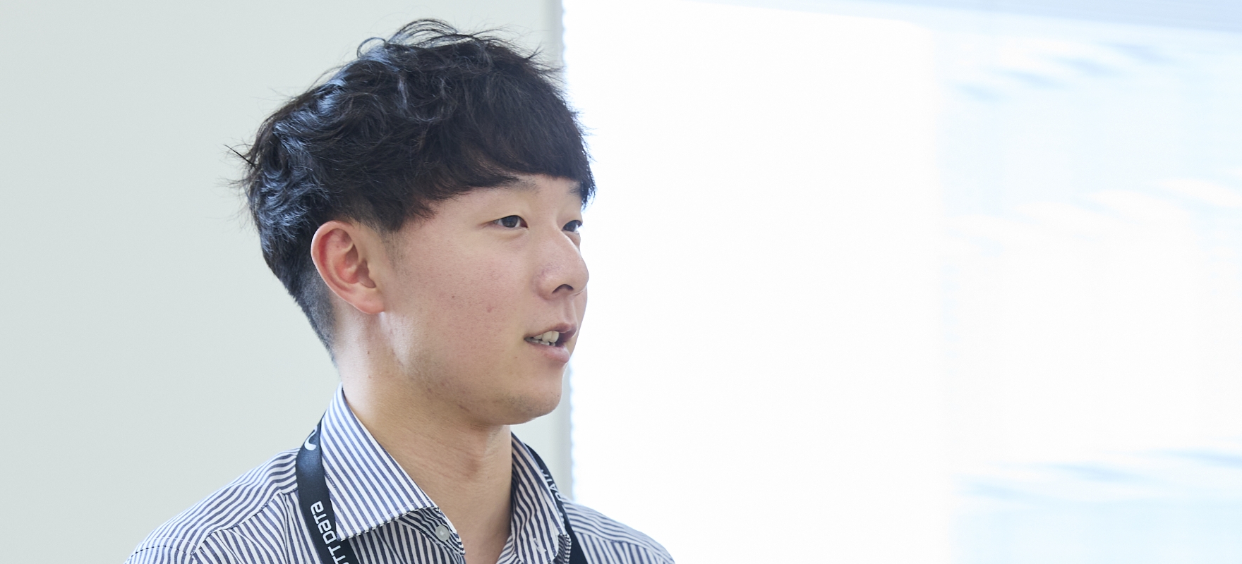 座談会の様子 入社の決め手は「研修」「雰囲気」「自己成長」